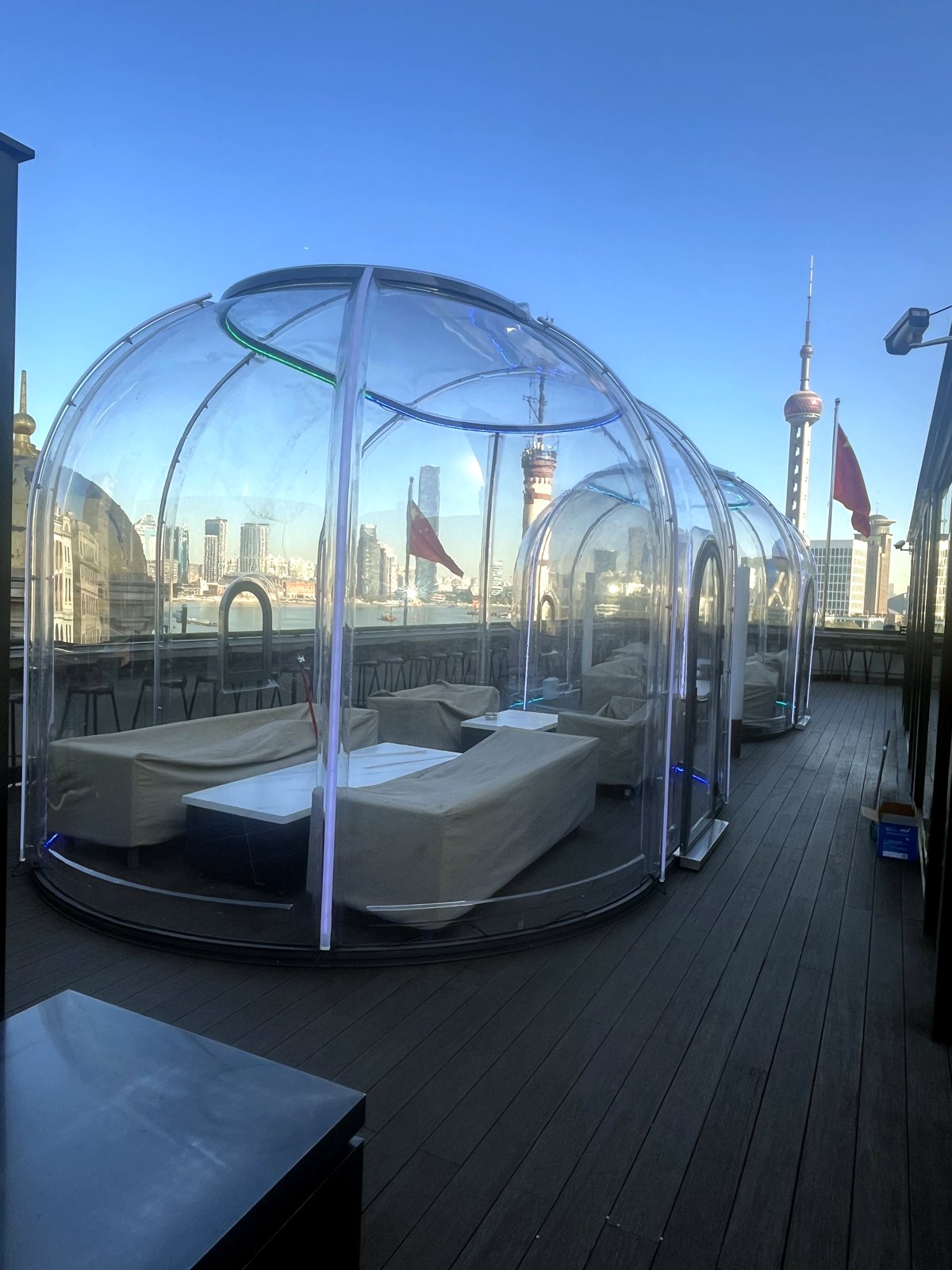 Polycarbonate dome interior with panoramic clarity